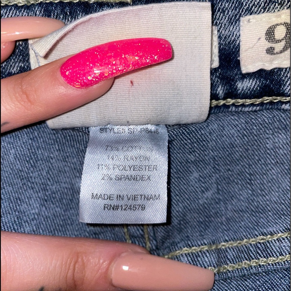 Jeans - Picture 4 of 4
